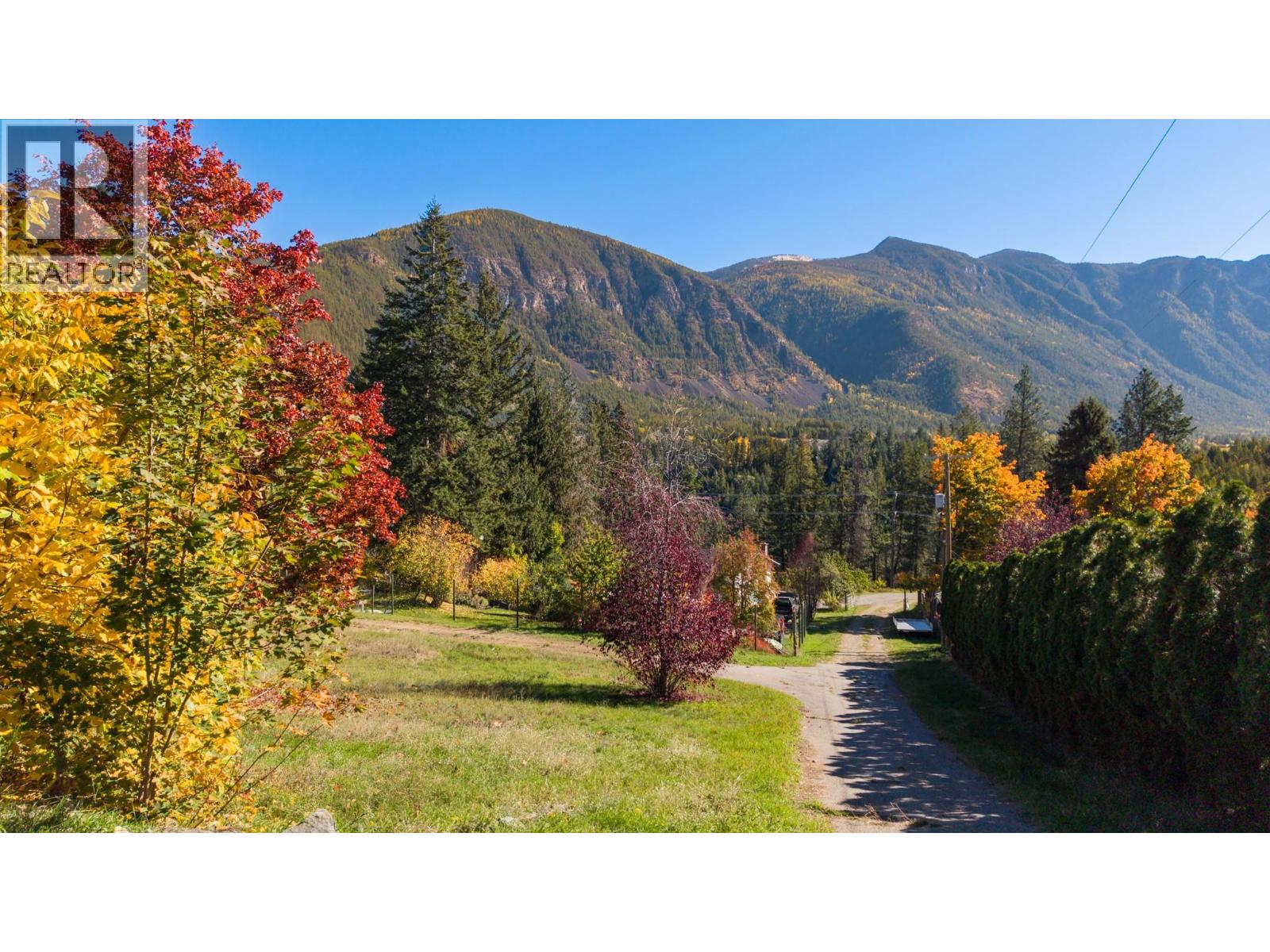 3930 3 Highway, Erickson, British Columbia  V0B 1K0 - Photo 1 - 10403029