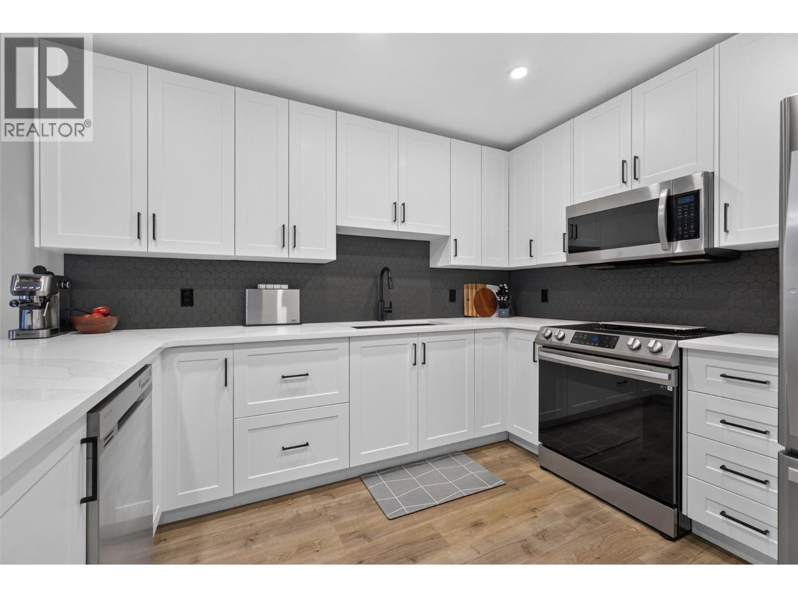 2942 Mcallister Road, West Kelowna, British Columbia  V4T 1G8 - Photo 3 - 10402146