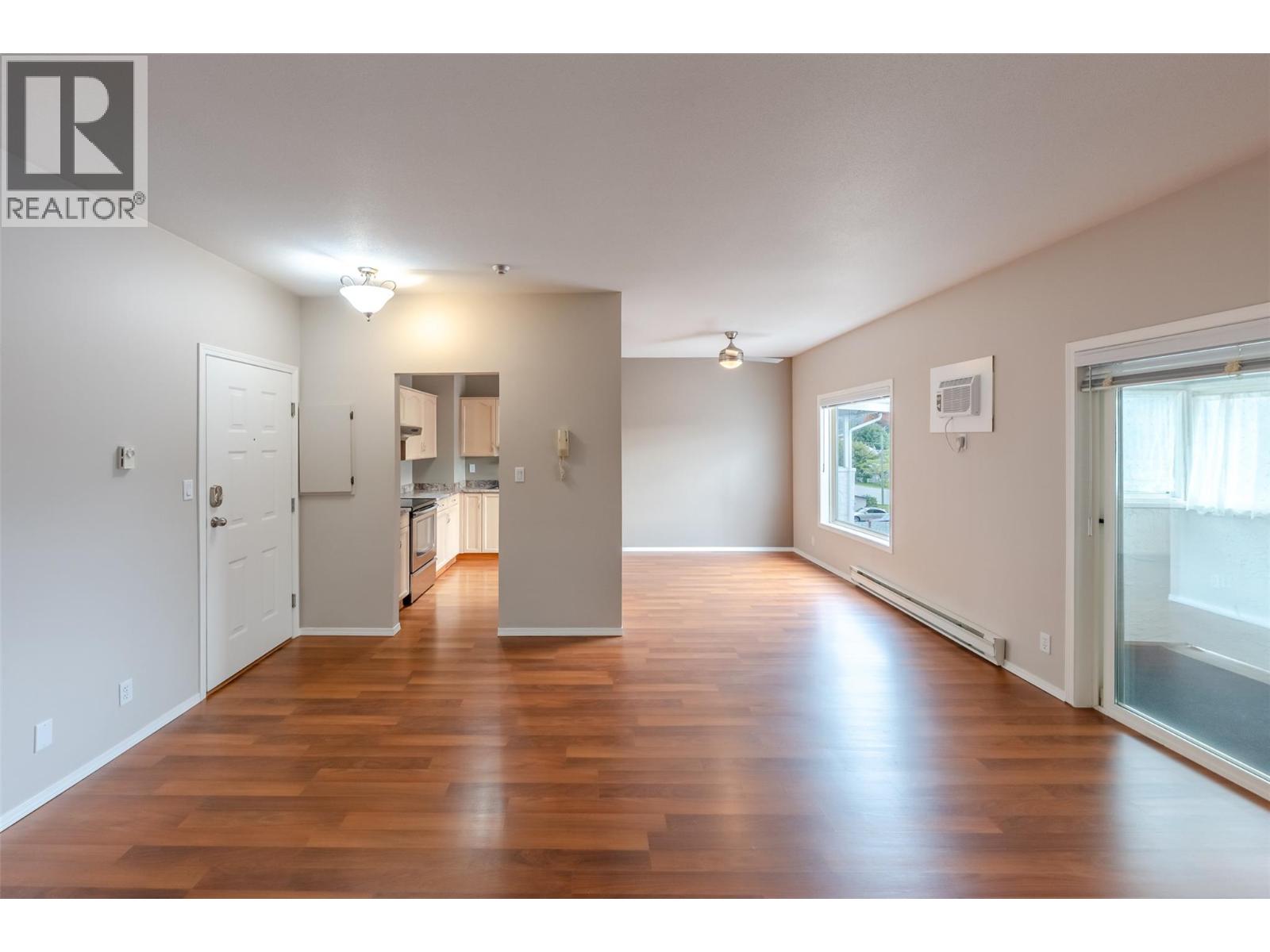 650 Mckinney Road Unit# 325, Oliver, British Columbia  V0H 1T3 - Photo 4 - 10402955