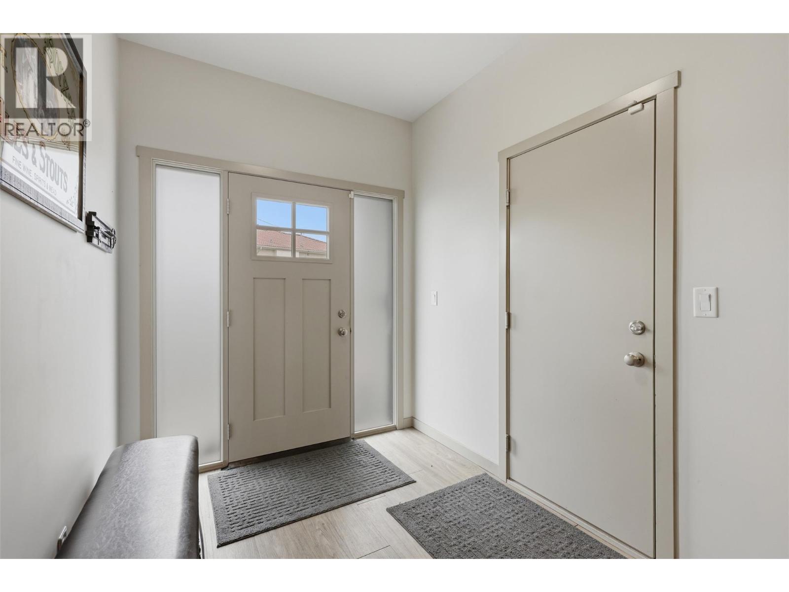 611 Mcgowan Avenue, Kamloops, British Columbia  V2B 2P7 - Photo 3 - 10402682