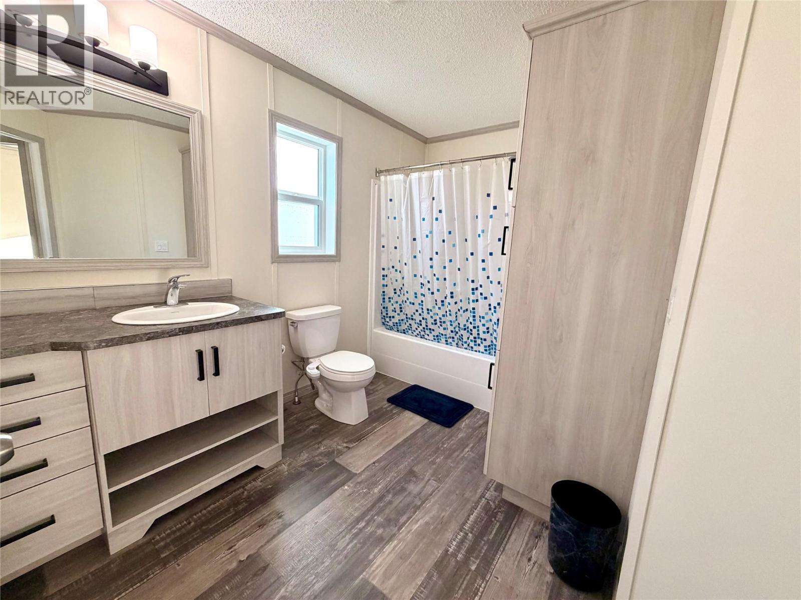 5592 97 Highway N, Dawson Creek, British Columbia  V1G 0J3 - Photo 2 - 10402978