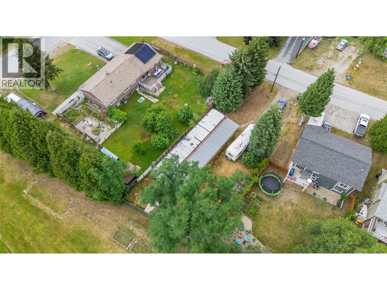 304 103 Street, Castlegar, British Columbia  V1N 3G2 - Photo 21 - 10403051