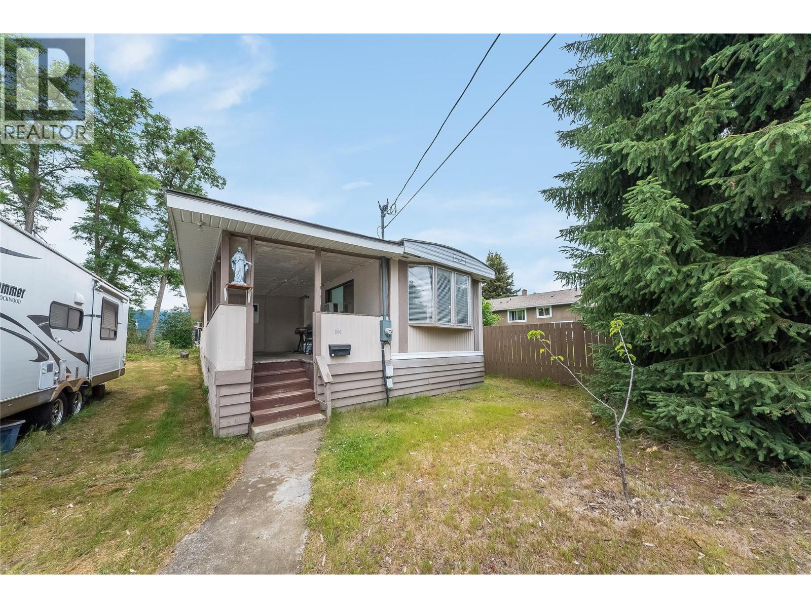 304 103 Street, Castlegar, British Columbia  V1N 3G2 - Photo 29 - 10403051