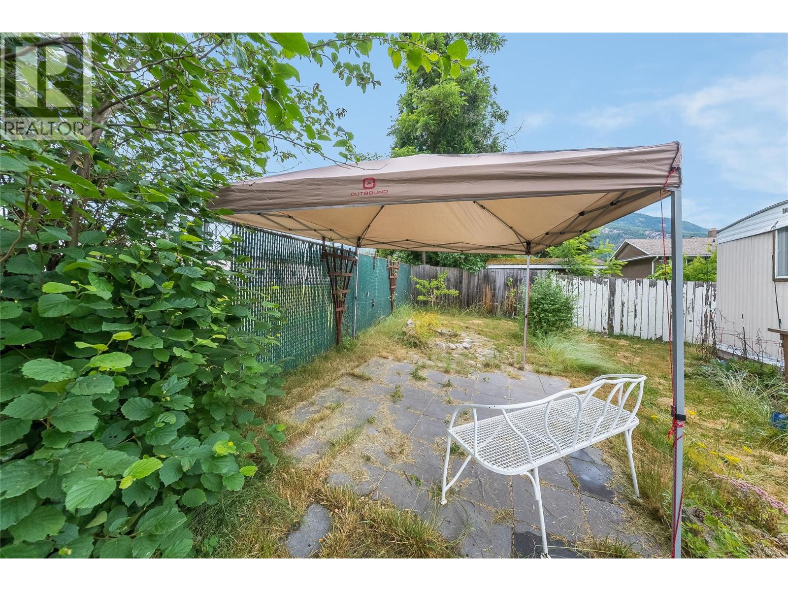 304 103 Street, Castlegar, British Columbia  V1N 3G2 - Photo 37 - 10403051