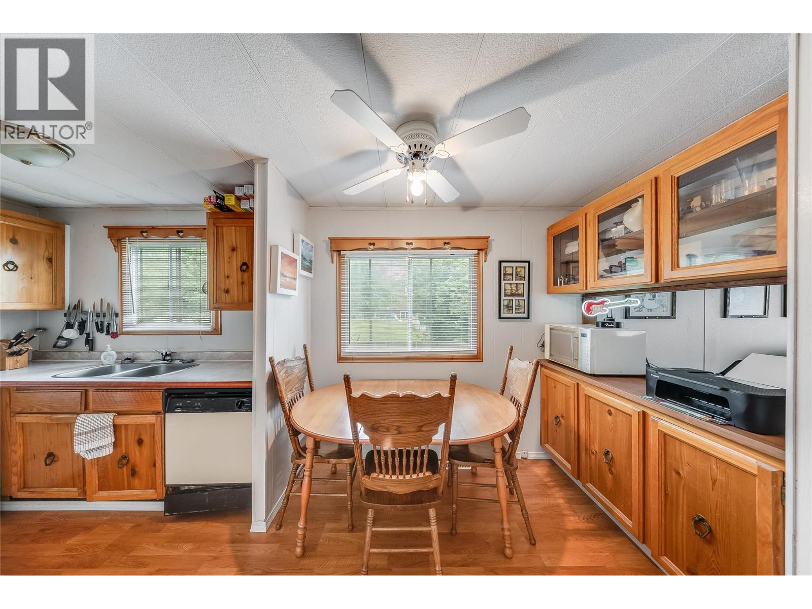 304 103 Street, Castlegar, British Columbia  V1N 3G2 - Photo 58 - 10403051