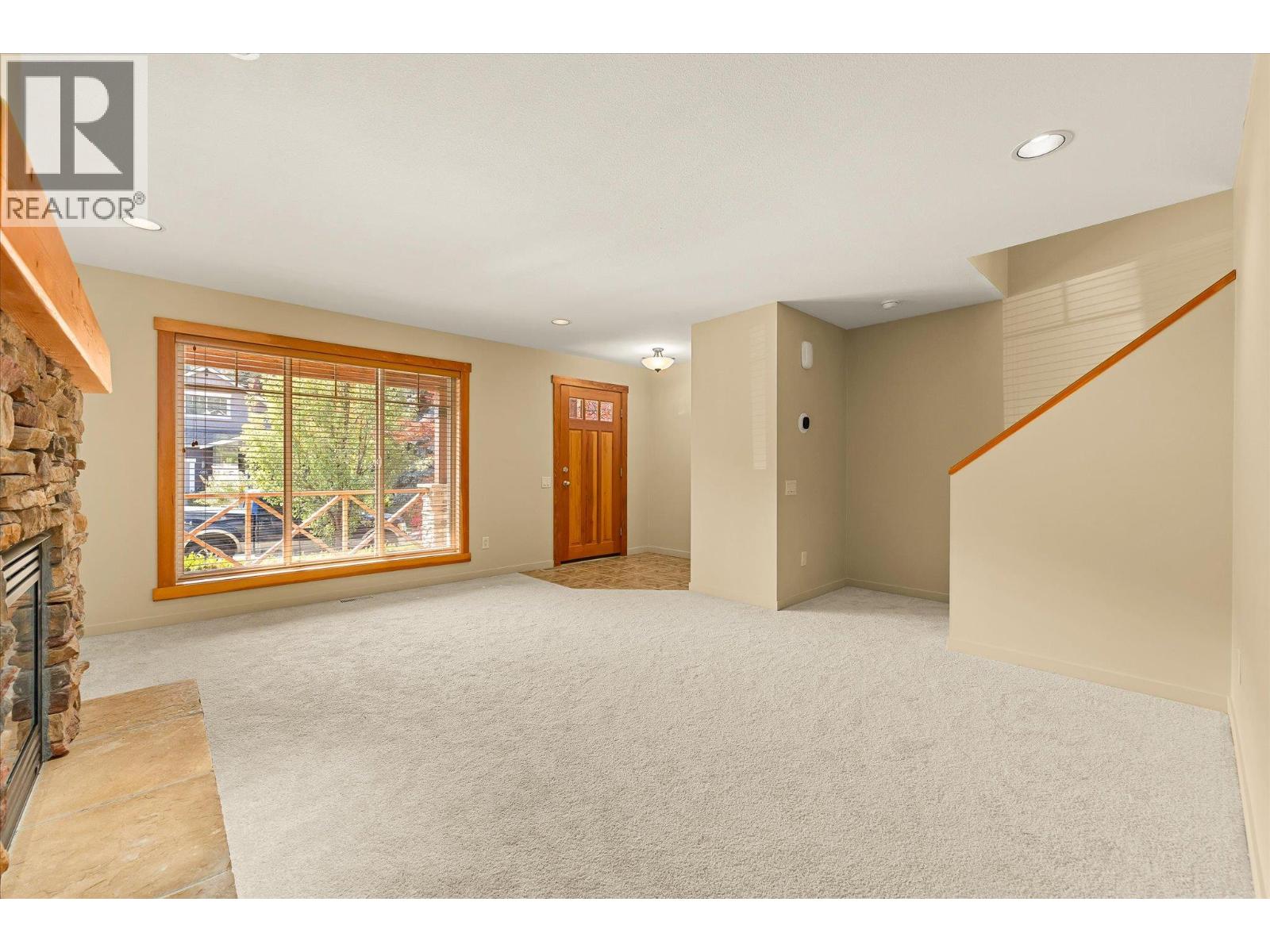 922 Paret Crescent, Kelowna, British Columbia  V1W 4X8 - Photo 18 - 10402861