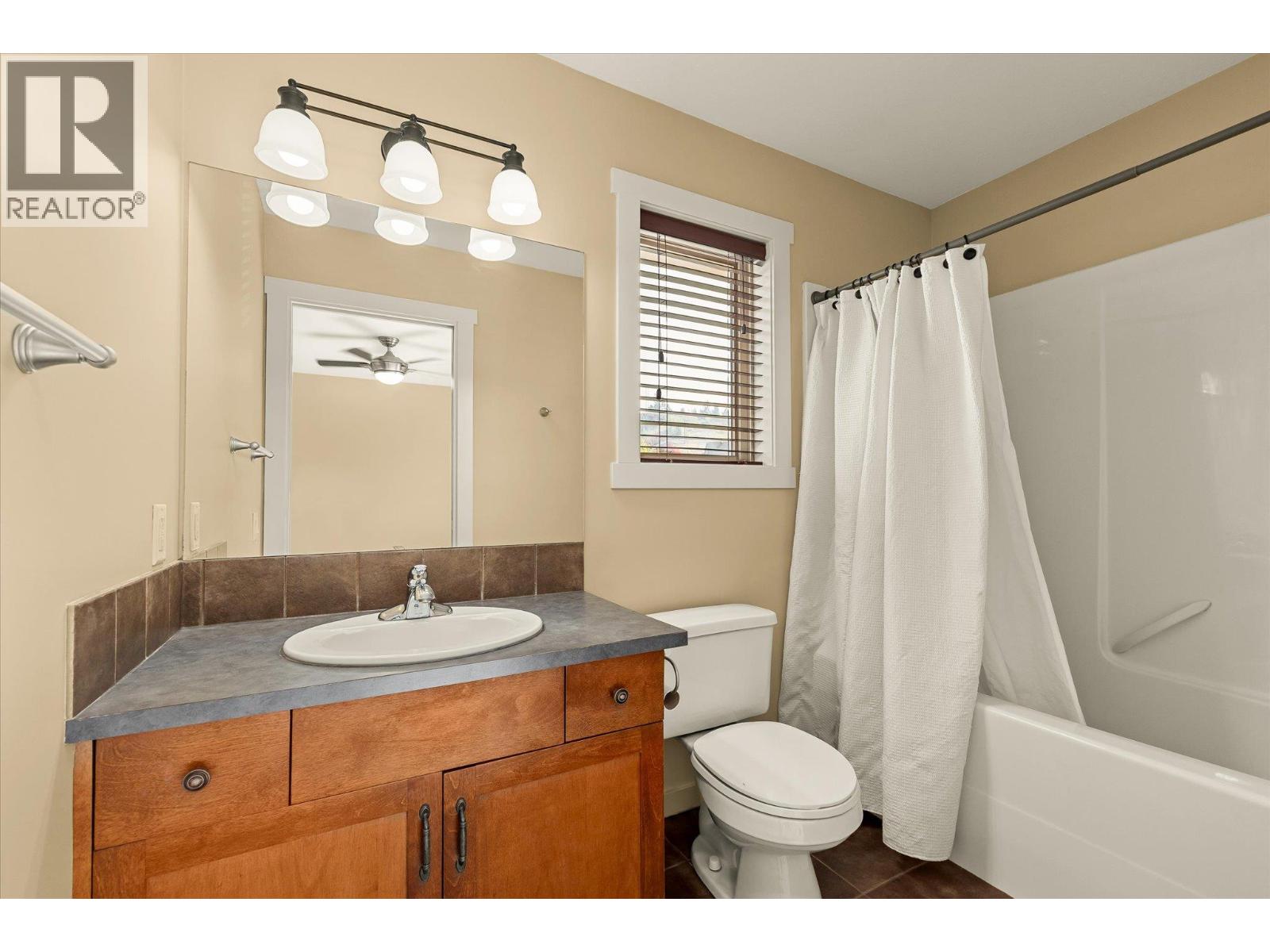 922 Paret Crescent, Kelowna, British Columbia  V1W 4X8 - Photo 22 - 10402861