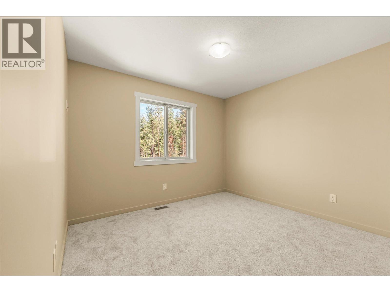 922 Paret Crescent, Kelowna, British Columbia  V1W 4X8 - Photo 24 - 10402861