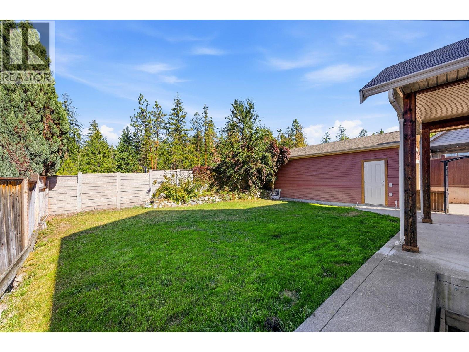 922 Paret Crescent, Kelowna, British Columbia  V1W 4X8 - Photo 33 - 10402861