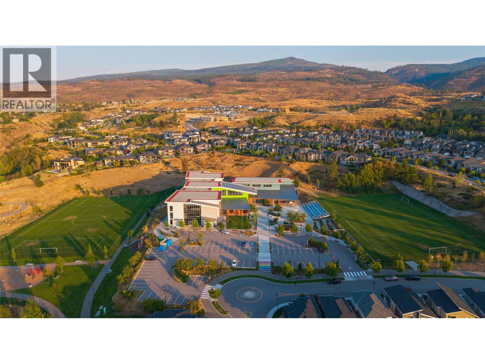 922 Paret Crescent, Kelowna, British Columbia  V1W 4X8 - Photo 43 - 10402861