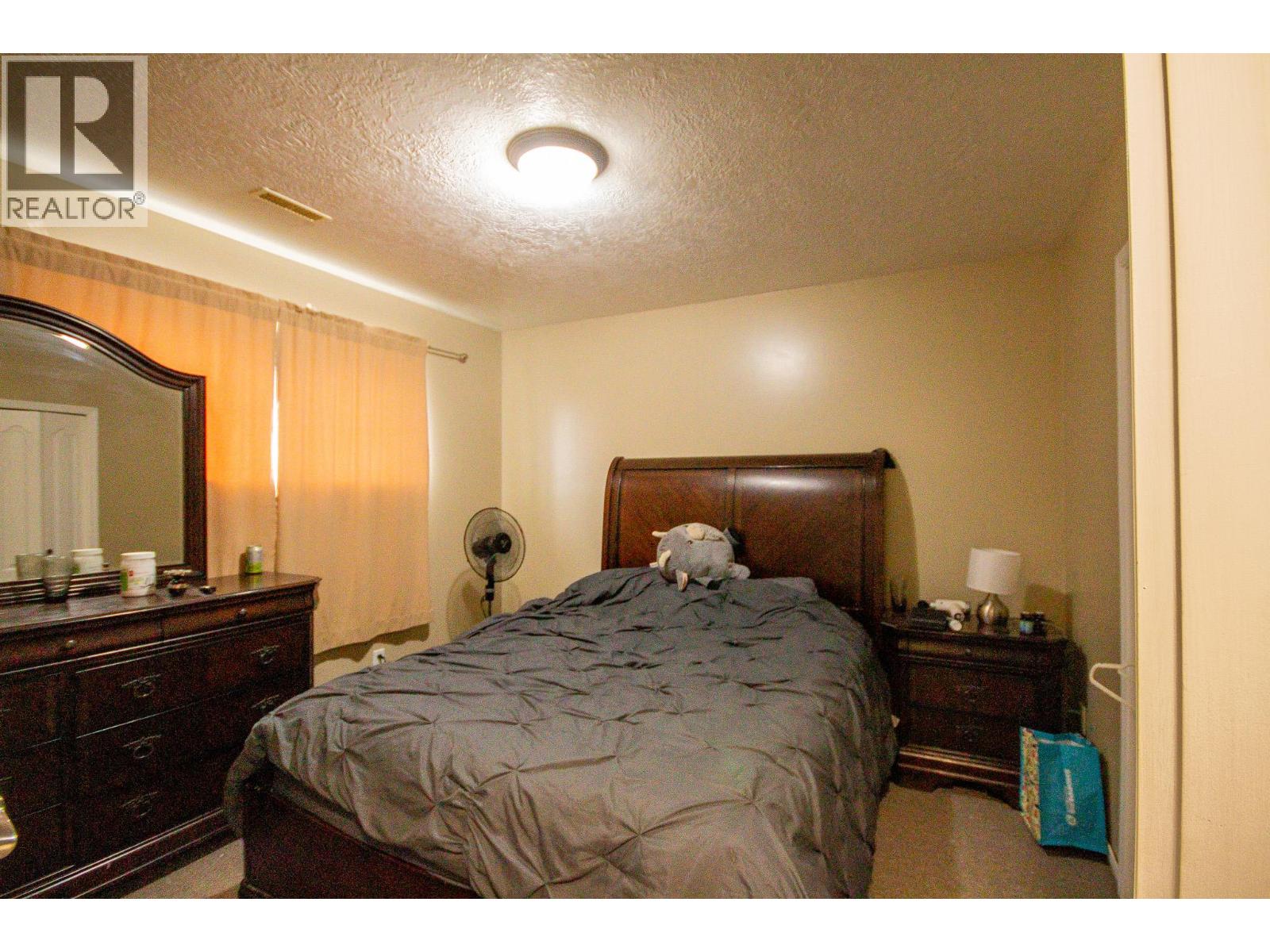 1637 100 Avenue, Dawson Creek, British Columbia  V1G 1X3 - Photo 8 - 10403058