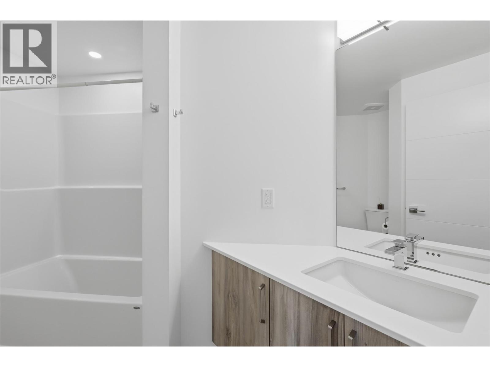 1405 Springhill Drive Unit# 2103, Kamloops, British Columbia  V2C 0B4 - Photo 39 - 10402910