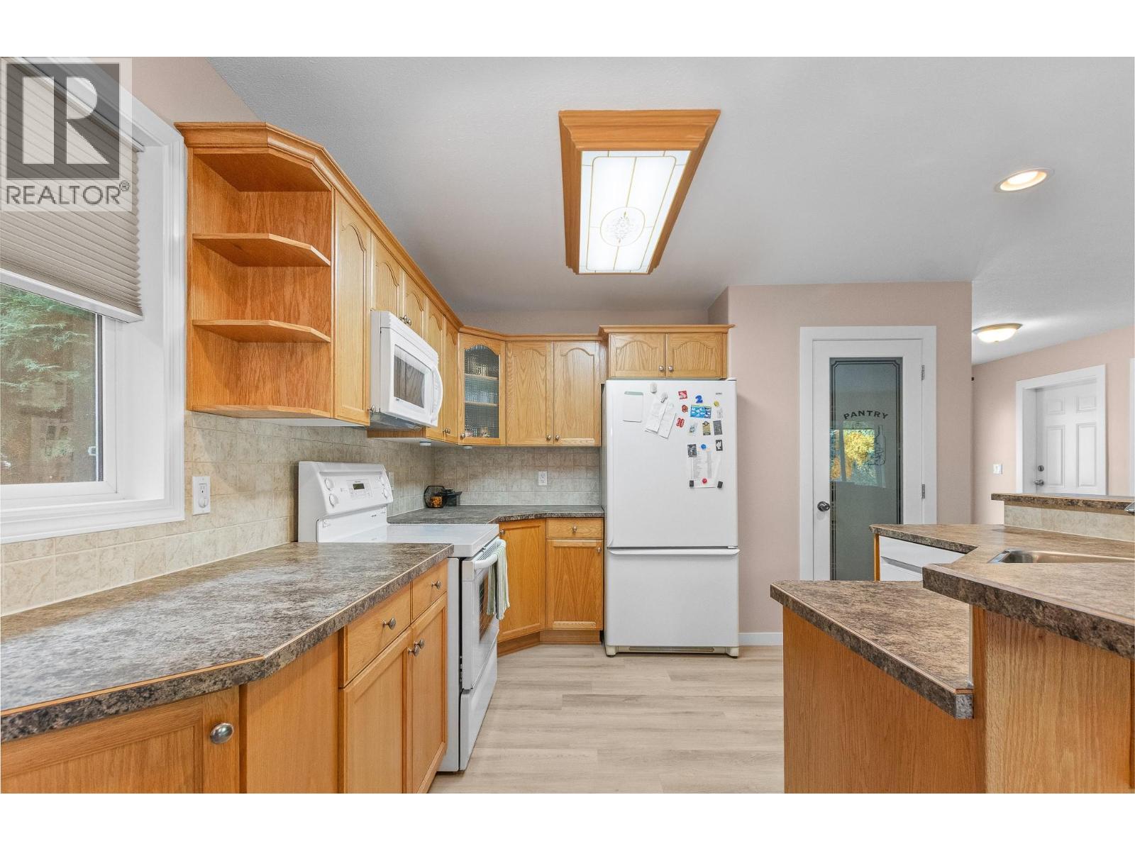 801 20 Street Ne Unit# 18 Lot# 18, Salmon Arm, British Columbia  V1E 2R7 - Photo 11 - 10402808