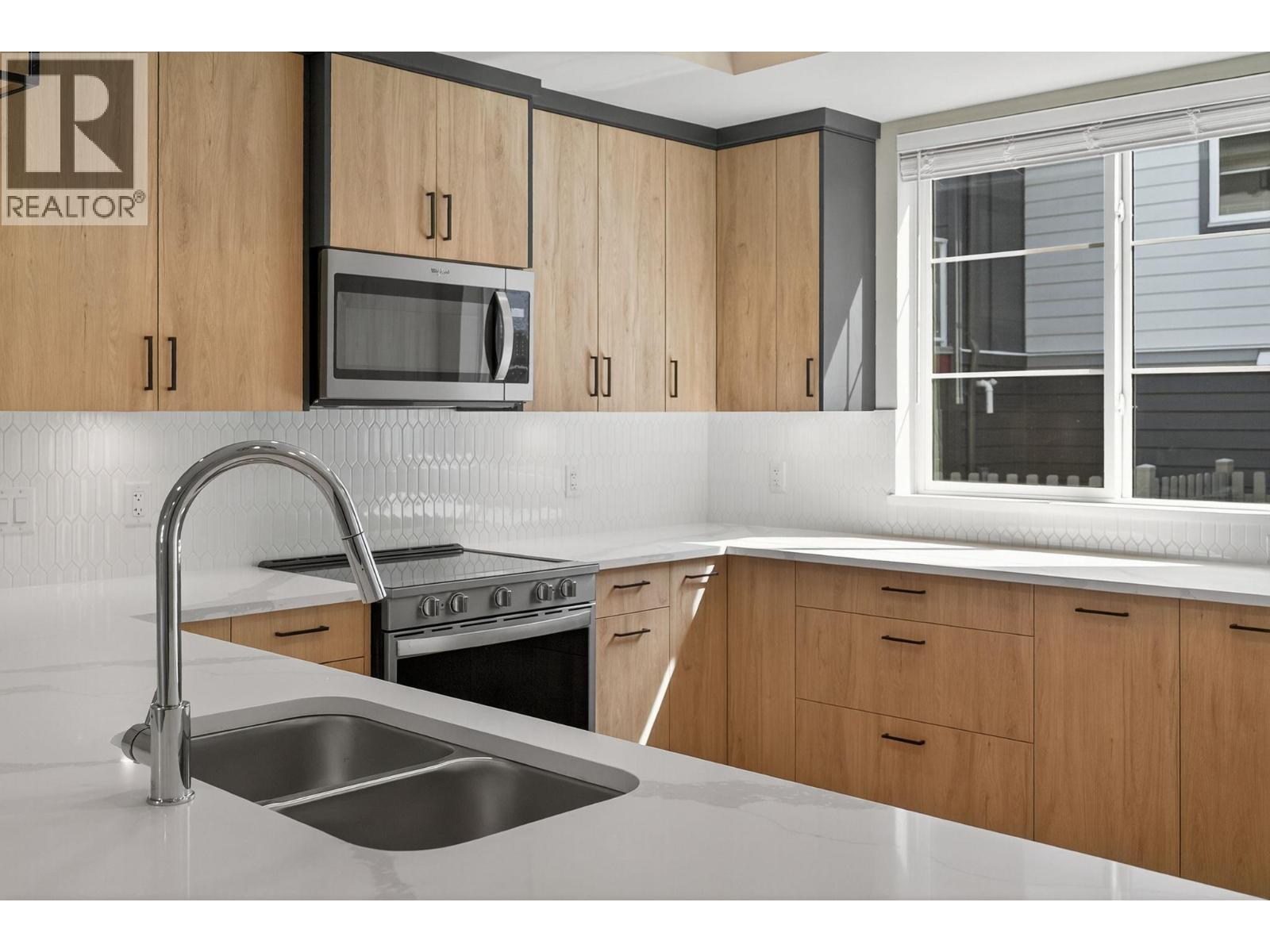 4025 Gellatly Road S Unit# 179, West Kelowna, British Columbia  V4T 0E6 - Photo 7 - 10403070