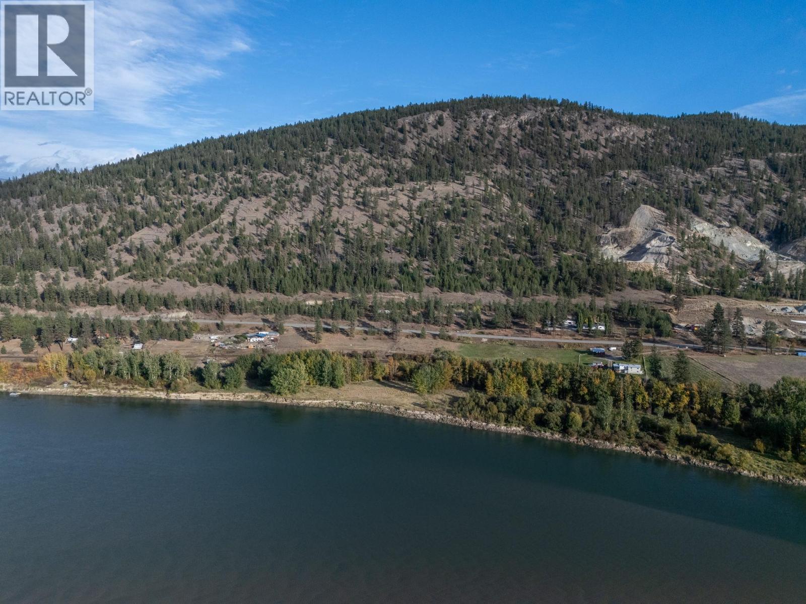 7941 Yellowhead Highway, Kamloops, British Columbia  V0E 1Z2 - Photo 26 - 10403062