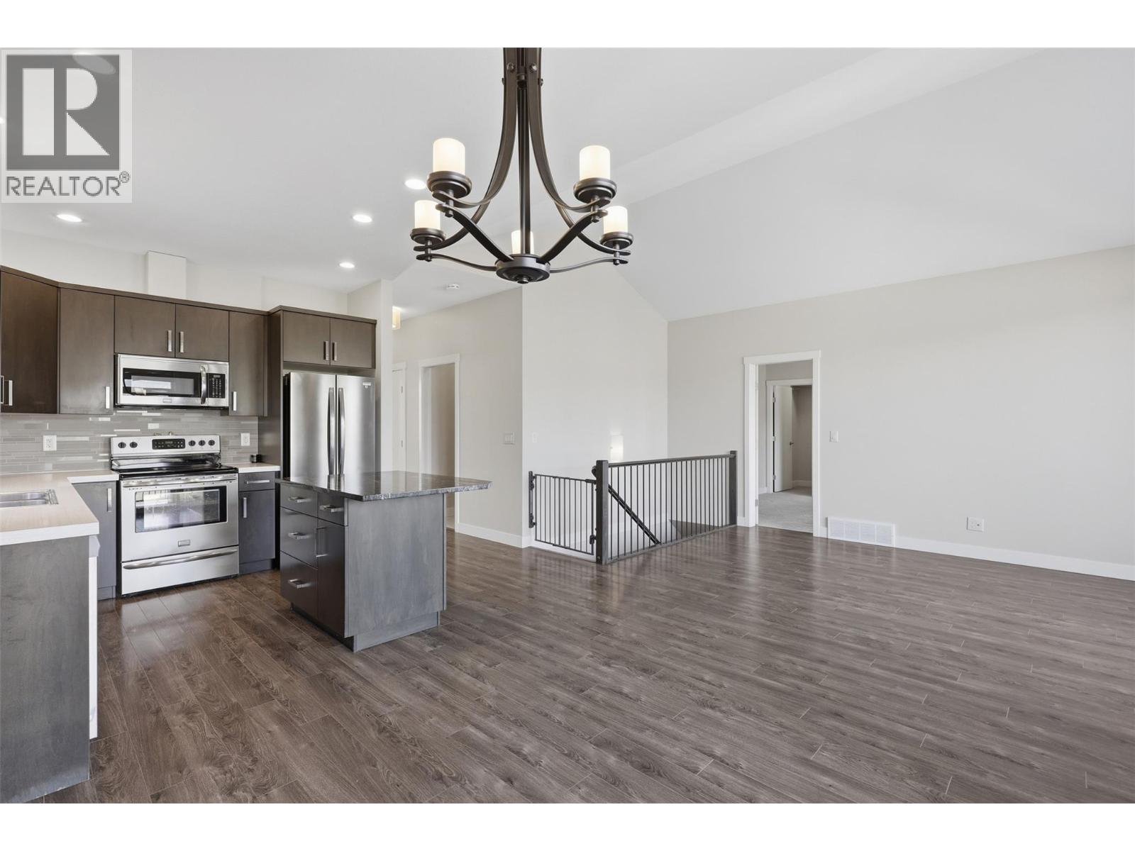 1939 Coldwater Drive Unit# 106, Kamloops, British Columbia  V2E 0B3 - Photo 10 - 10402649