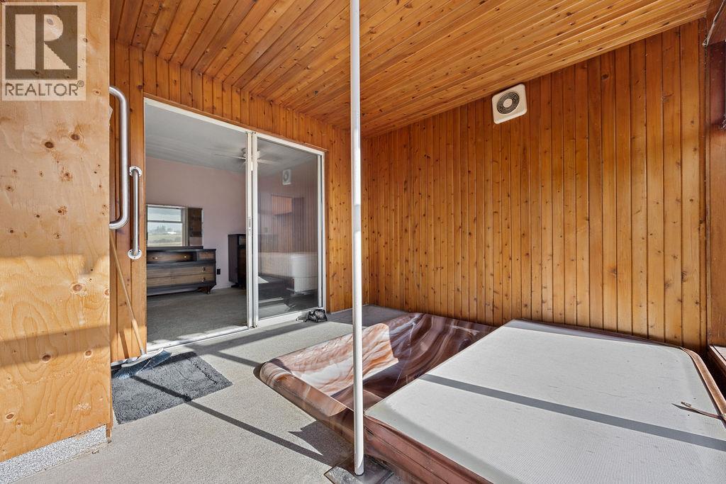 1823 Francis Street, Vernon, British Columbia  V1B 3A5 - Photo 32 - 10403005