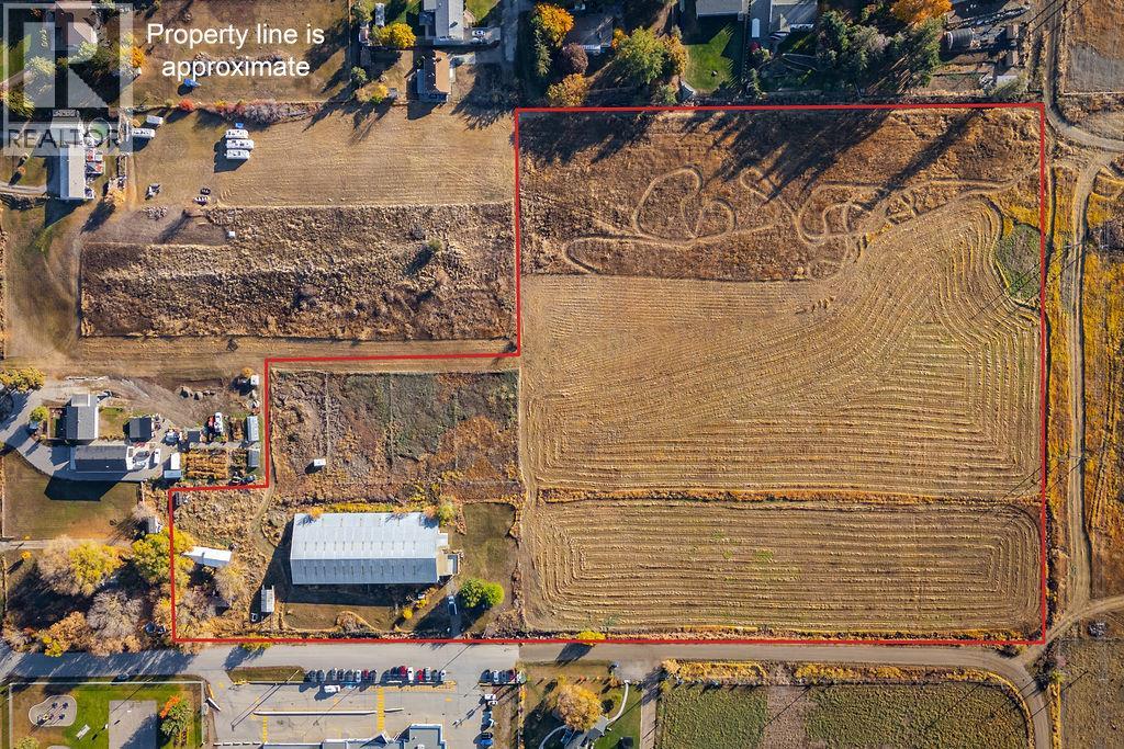 1823 Francis Street, Vernon, British Columbia  V1B 3A5 - Photo 4 - 10403005