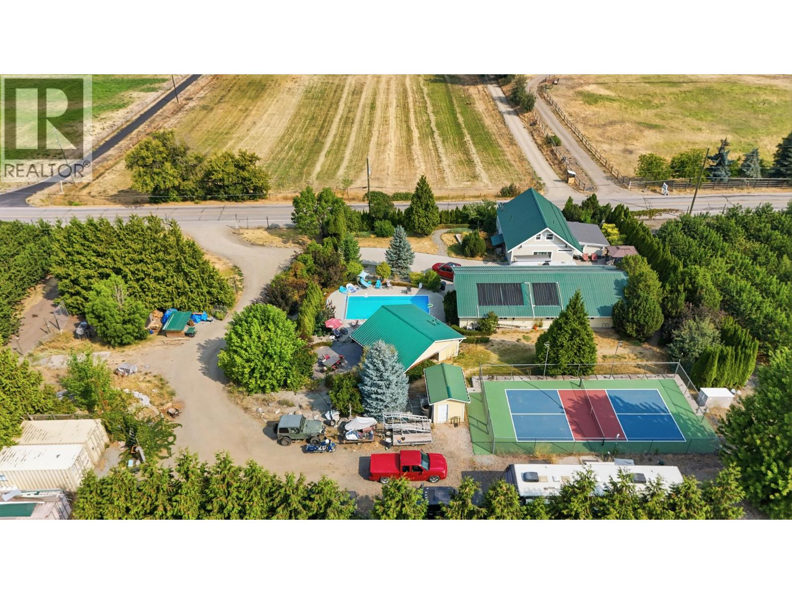10610 Coldstream Creek Road, Coldstream, British Columbia  V1B 1C9 - Photo 3 - 10403078