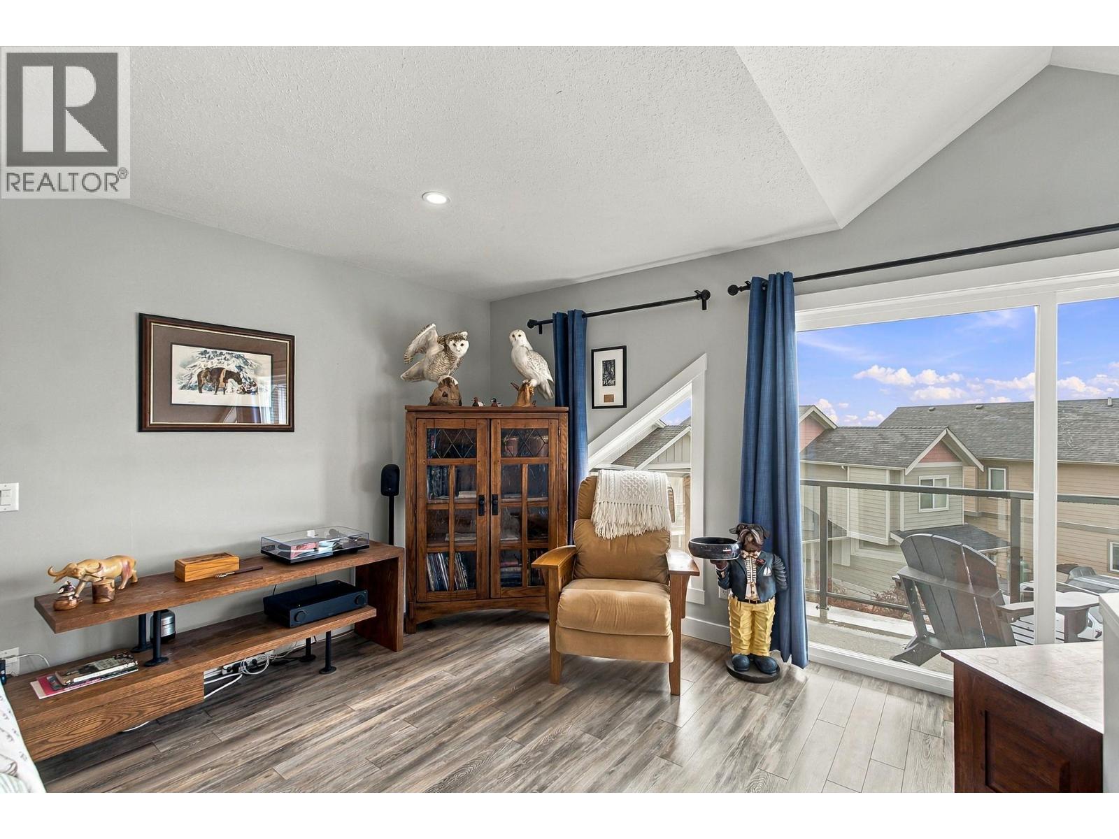 6976 Terazona Drive, Kelowna, British Columbia  V1Z 3R8 - Photo 30 - 10402886