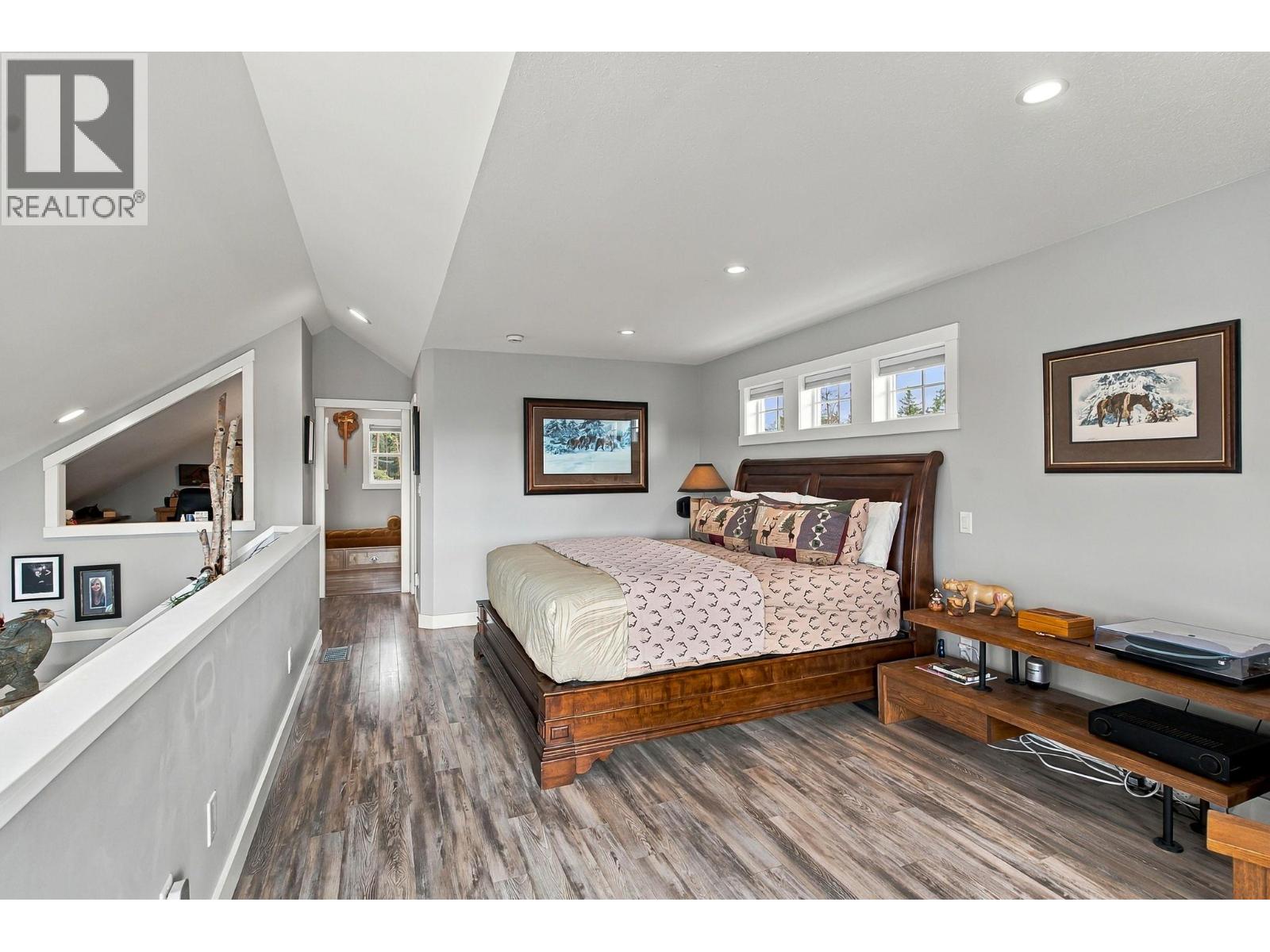 6976 Terazona Drive, Kelowna, British Columbia  V1Z 3R8 - Photo 31 - 10402886