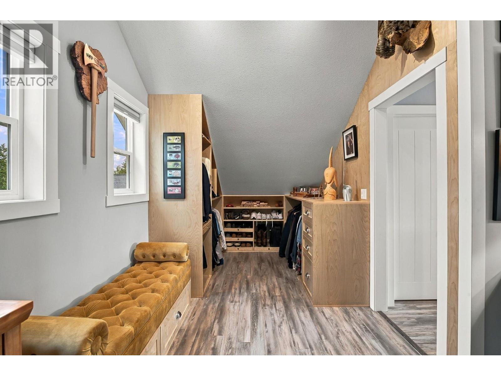 6976 Terazona Drive, Kelowna, British Columbia  V1Z 3R8 - Photo 38 - 10402886
