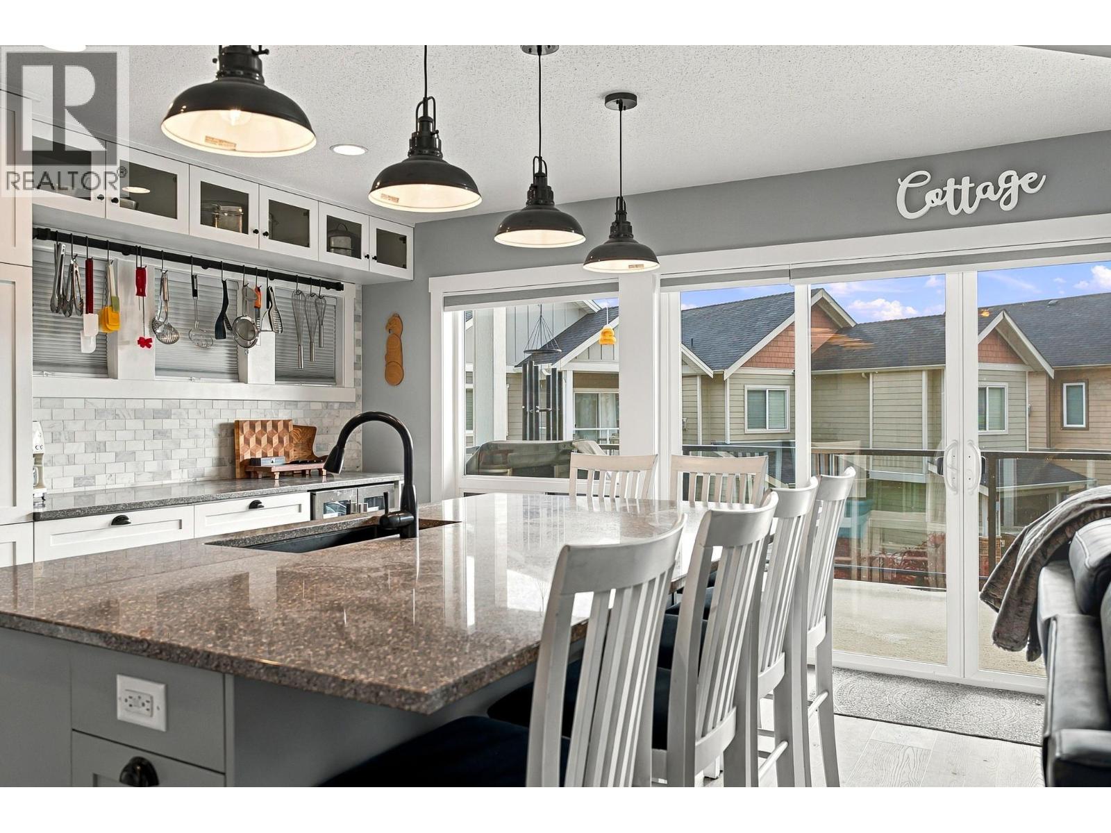6976 Terazona Drive, Kelowna, British Columbia  V1Z 3R8 - Photo 9 - 10402886