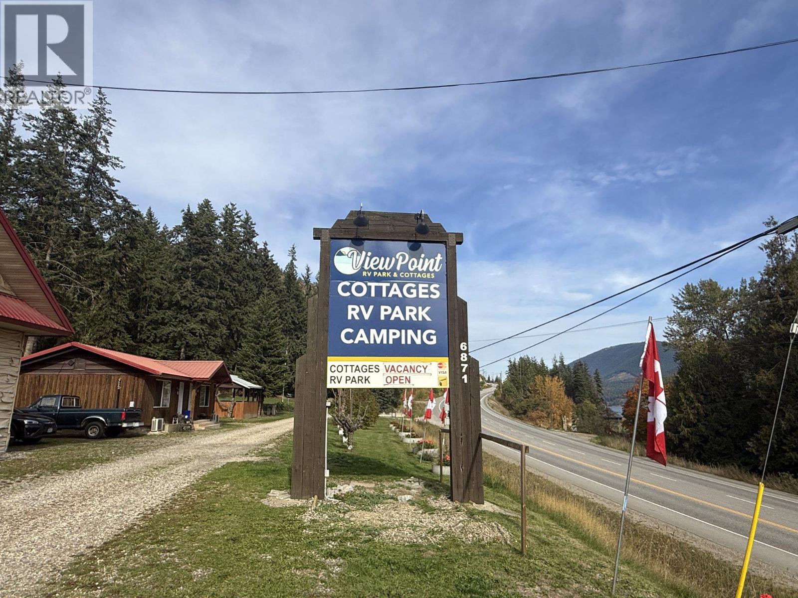 6871 Trans Canada Highway Nw, Salmon Arm, British Columbia  V1E 3A2 - Photo 2 - 10402761