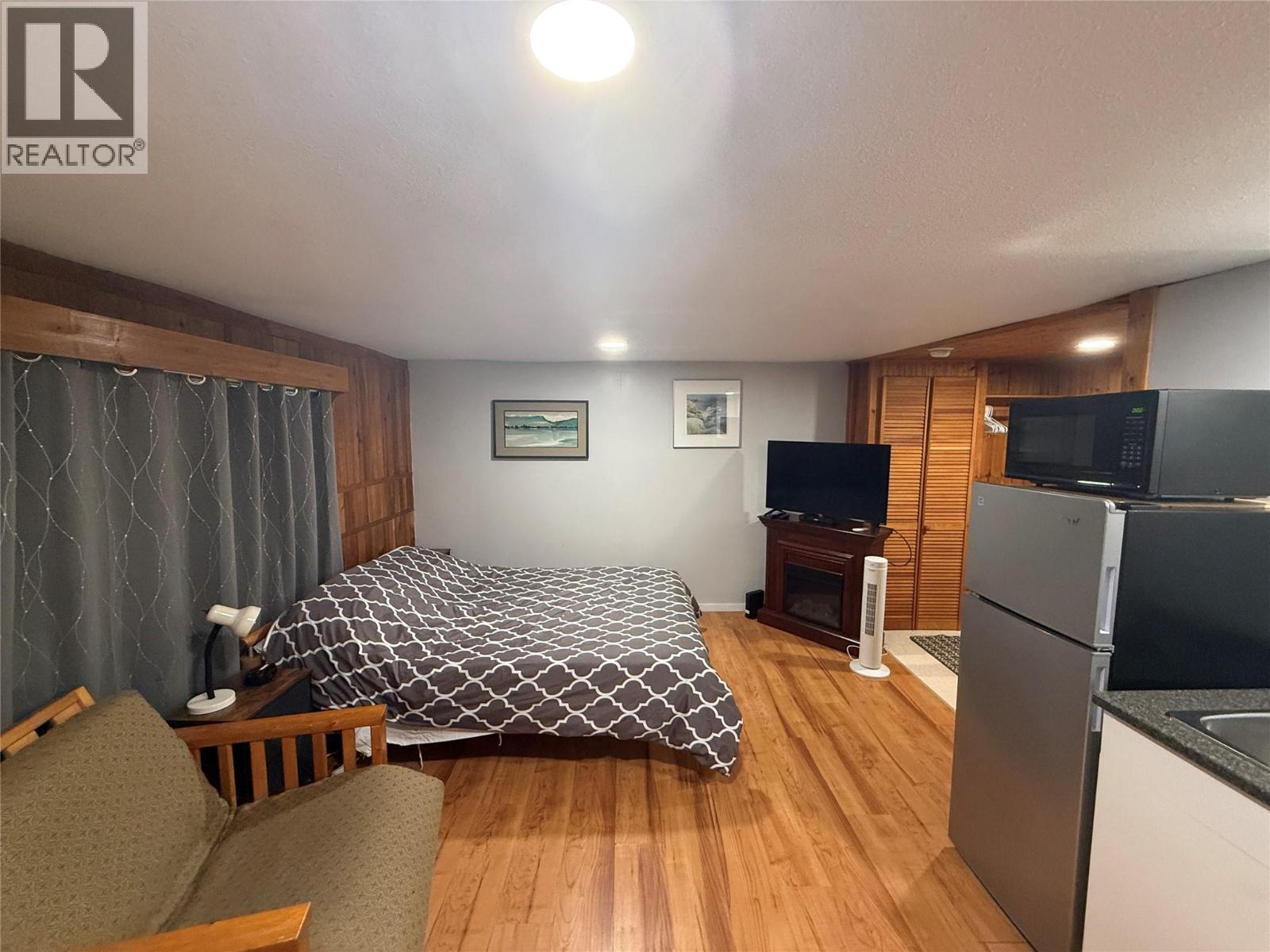 6871 Trans Canada Highway Nw, Salmon Arm, British Columbia  V1E 3A2 - Photo 30 - 10402761