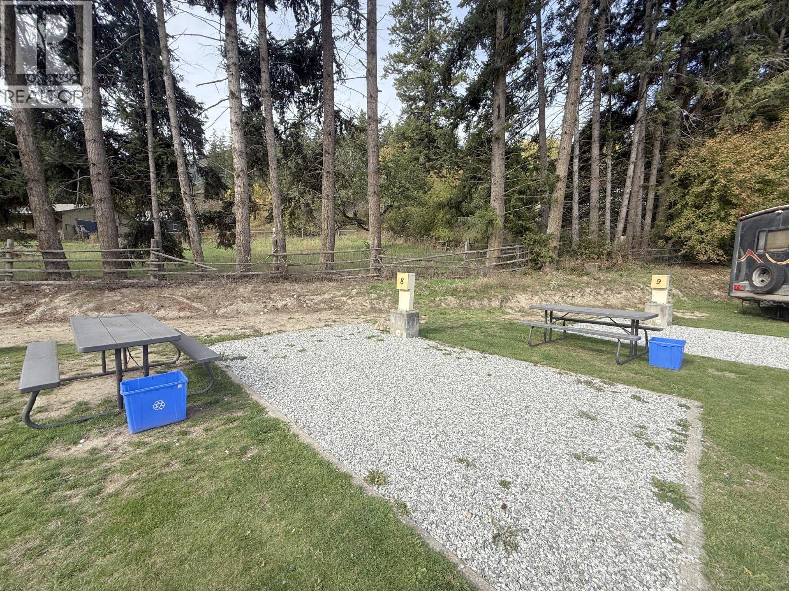 6871 Trans Canada Highway Nw, Salmon Arm, British Columbia  V1E 3A2 - Photo 43 - 10402761