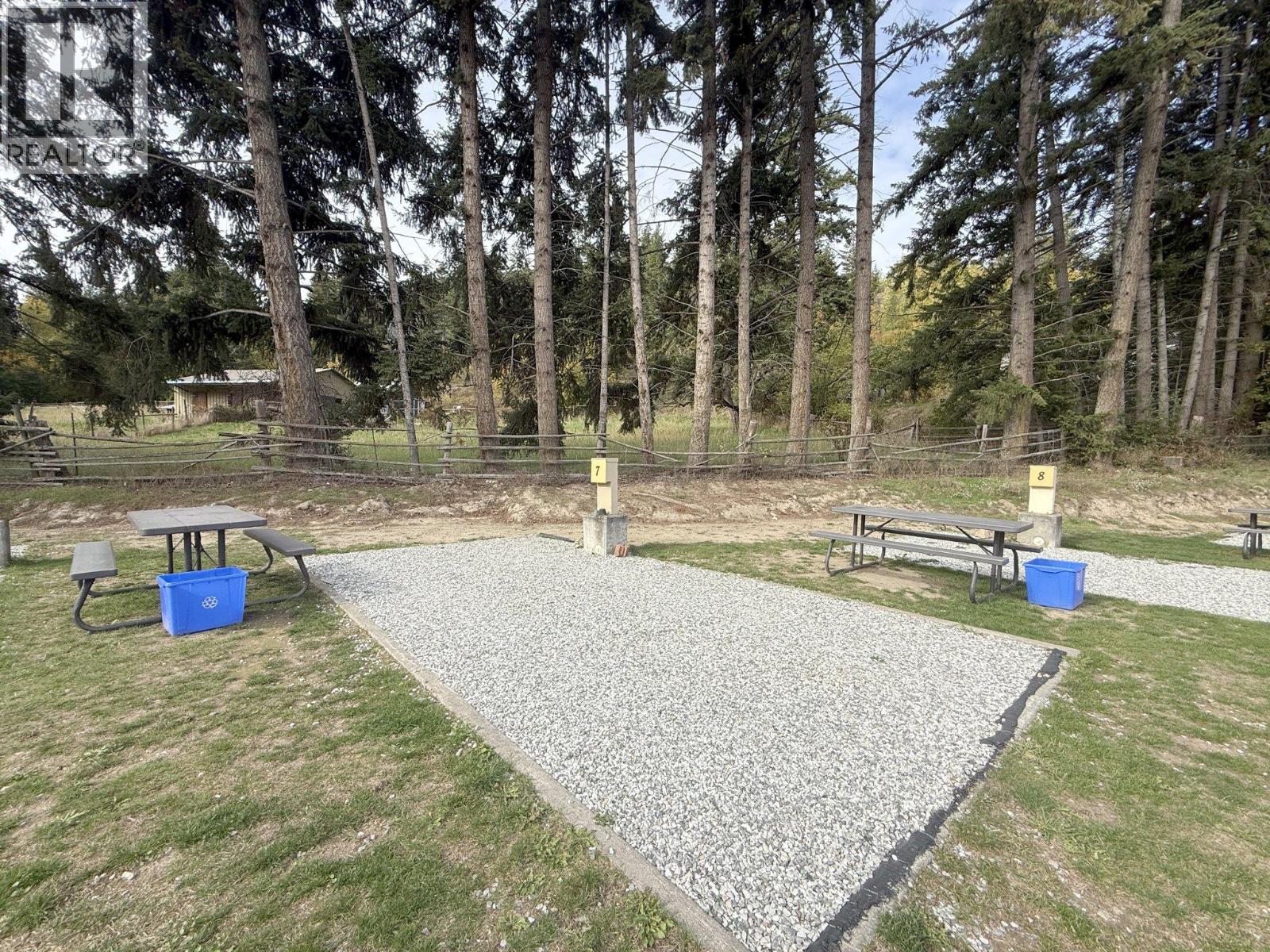 6871 Trans Canada Highway Nw, Salmon Arm, British Columbia  V1E 3A2 - Photo 44 - 10402761