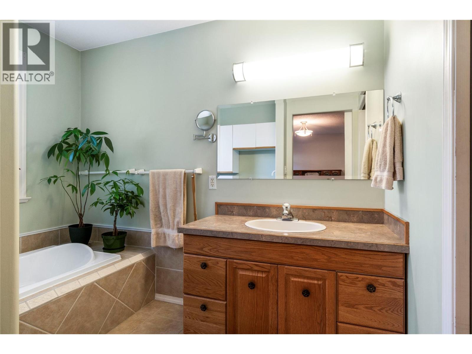 2248 Ta Lana Trail, Sorrento, British Columbia  V0E 2W2 - Photo 36 - 10402616