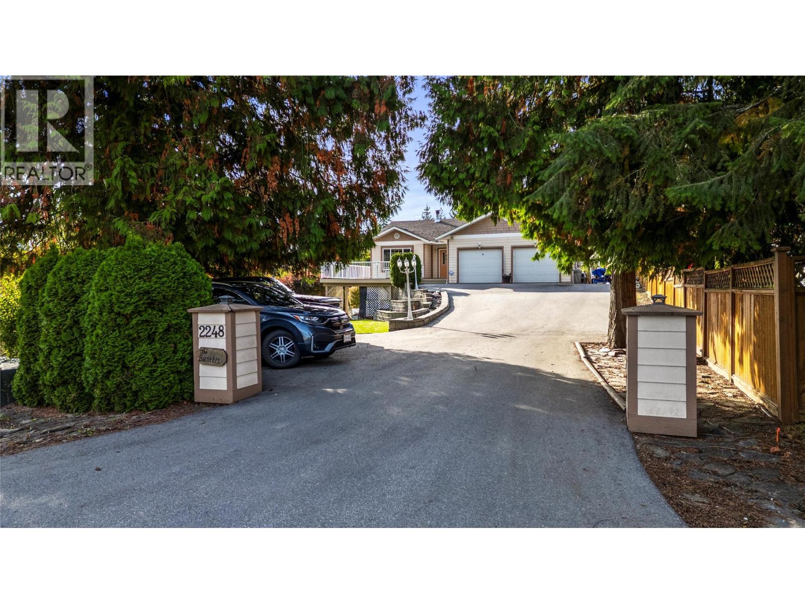 2248 Ta Lana Trail, Sorrento, British Columbia  V0E 2W2 - Photo 8 - 10402616
