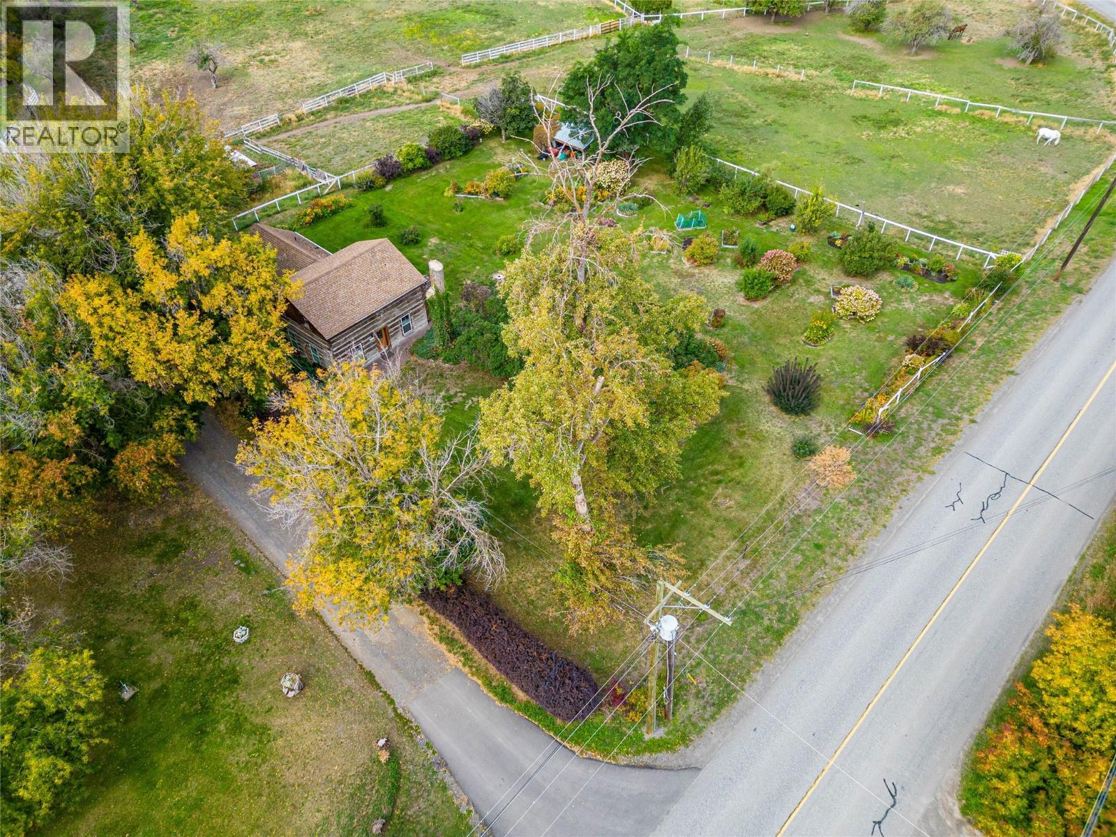 6725 Barnhartvale Road, Kamloops, British Columbia  V2C 6V7 - Photo 2 - 10402561
