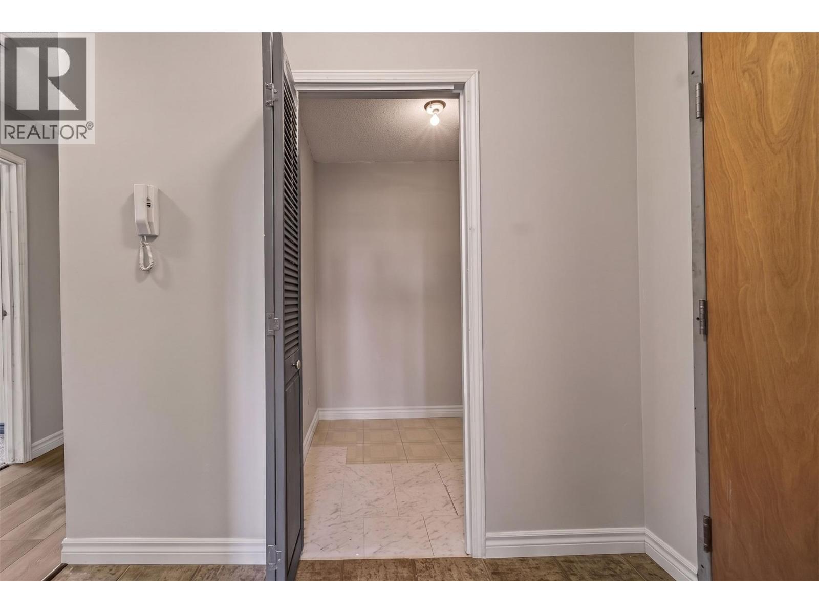 150 Skaha Place Unit# 413, Penticton, British Columbia  V2A 7K1 - Photo 11 - 10402999