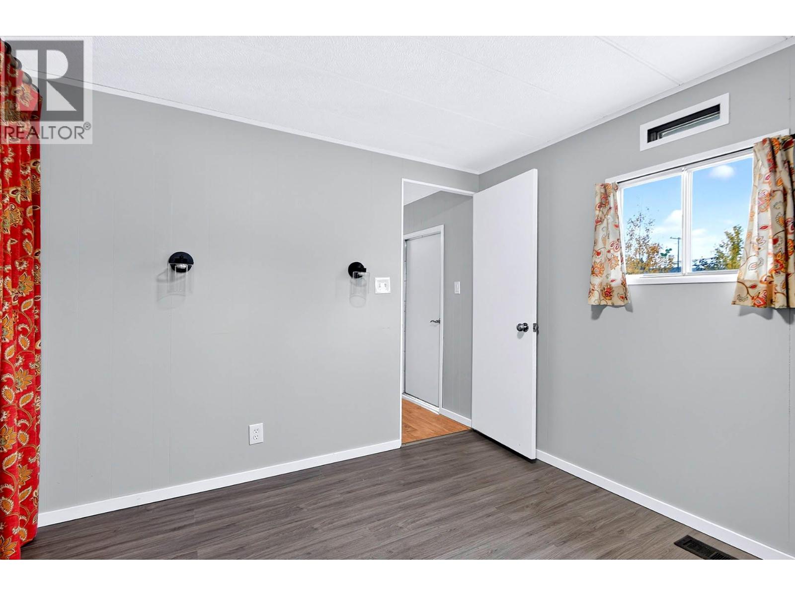 1299 Pinegrove Road, Kamloops, British Columbia  V2C 6V6 - Photo 18 - 10402953