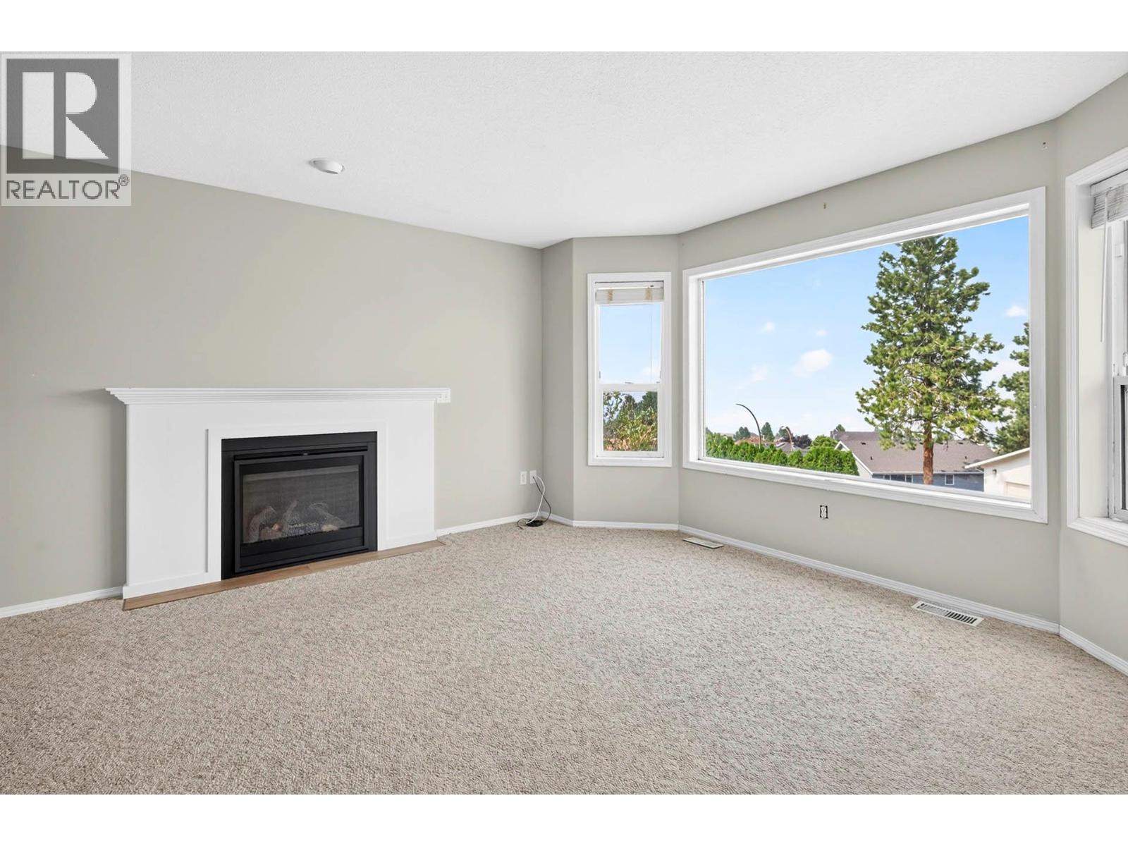 1725 Coldwater Drive, Kamloops, British Columbia  V2E 2R3 - Photo 4 - 10403045