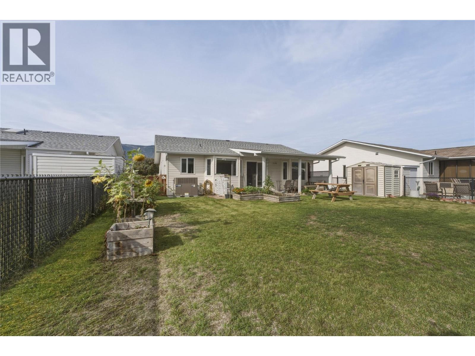 317 3rd Street, Vernon, British Columbia  V1H 1Z1 - Photo 27 - 10402894