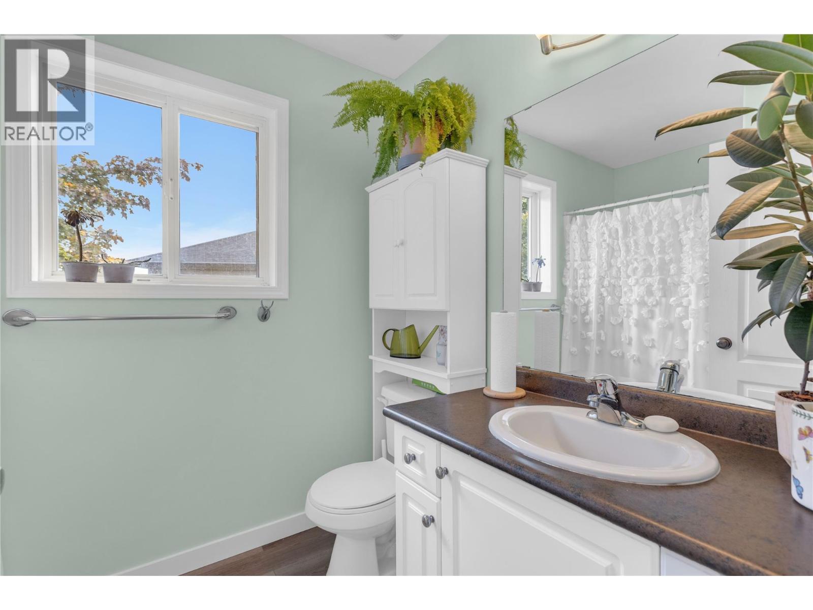 705 Stoltz Court, Kelowna, British Columbia  V1X 7X7 - Photo 26 - 10402852