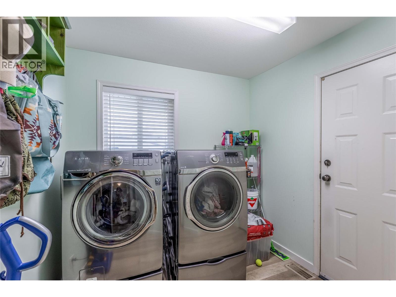 705 Stoltz Court, Kelowna, British Columbia  V1X 7X7 - Photo 27 - 10402852