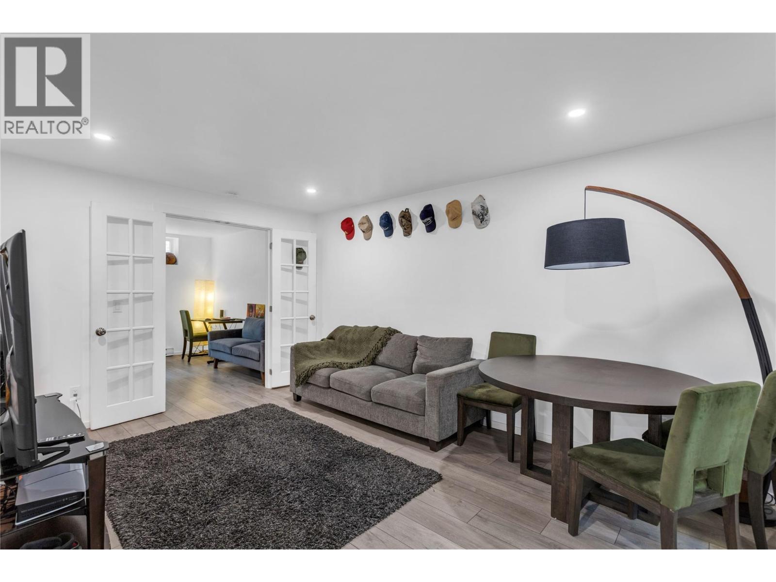 705 Stoltz Court, Kelowna, British Columbia  V1X 7X7 - Photo 32 - 10402852
