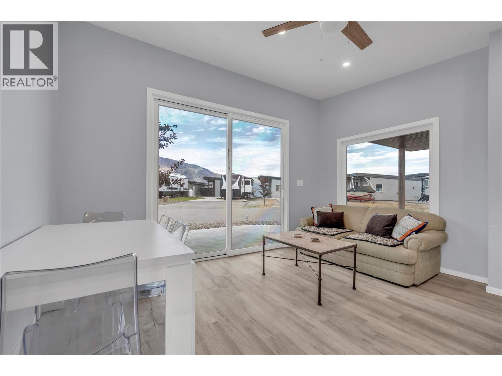 2501 Radio Tower Road Unit# 17, Oliver, British Columbia  V0H 1V7 - Photo 11 - 10402963