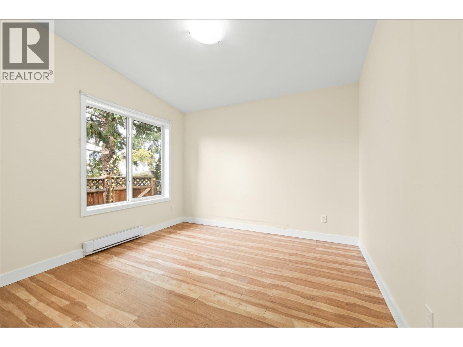 4583 Bonjou Road, Kelowna, British Columbia  V1W 1M7 - Photo 10 - 10401303