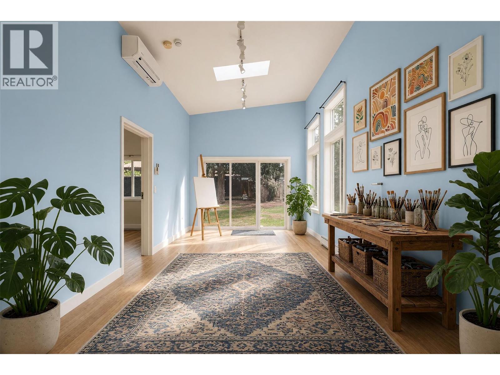 4583 Bonjou Road, Kelowna, British Columbia  V1W 1M7 - Photo 13 - 10401303