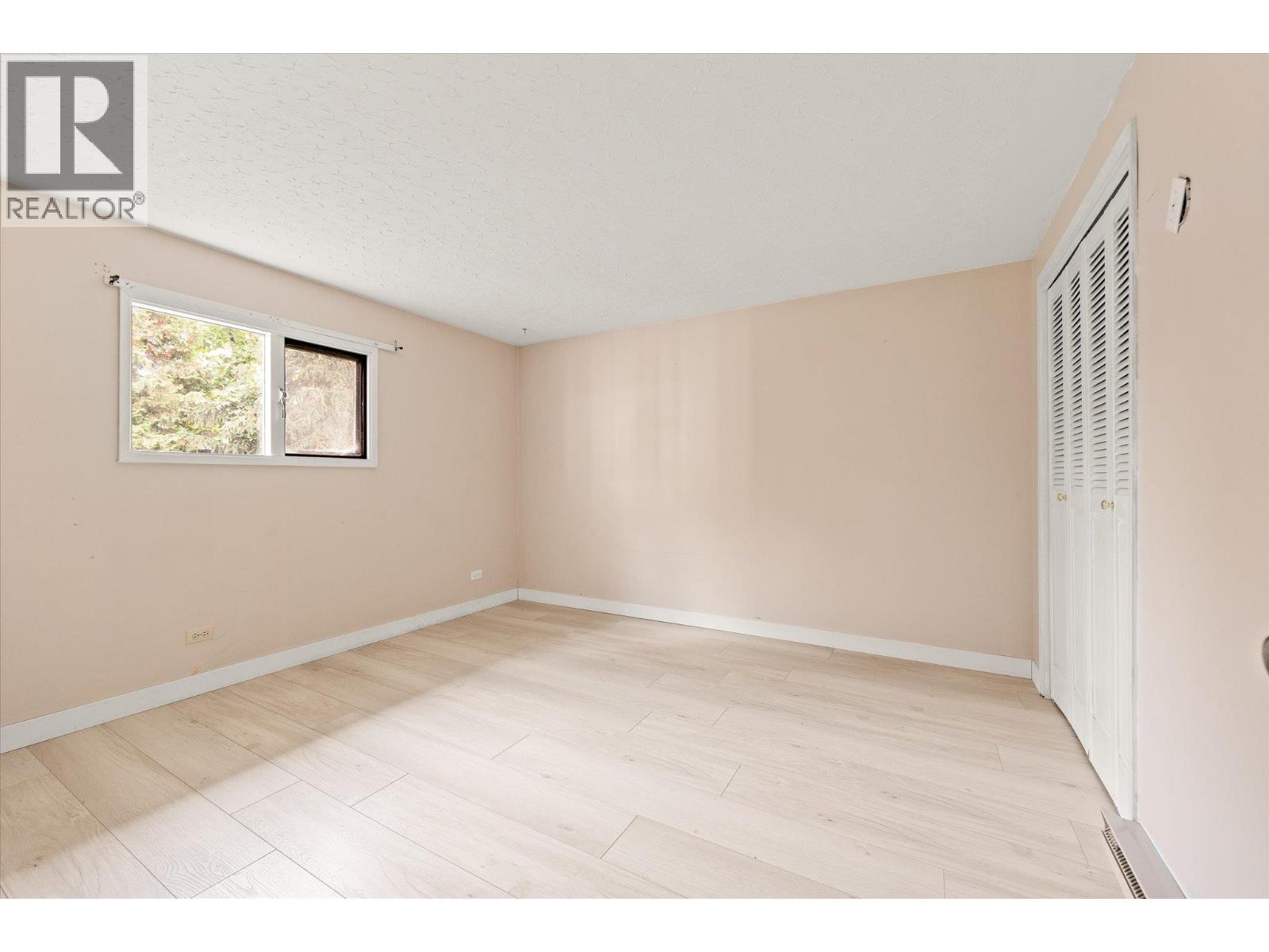 4583 Bonjou Road, Kelowna, British Columbia  V1W 1M7 - Photo 36 - 10401303