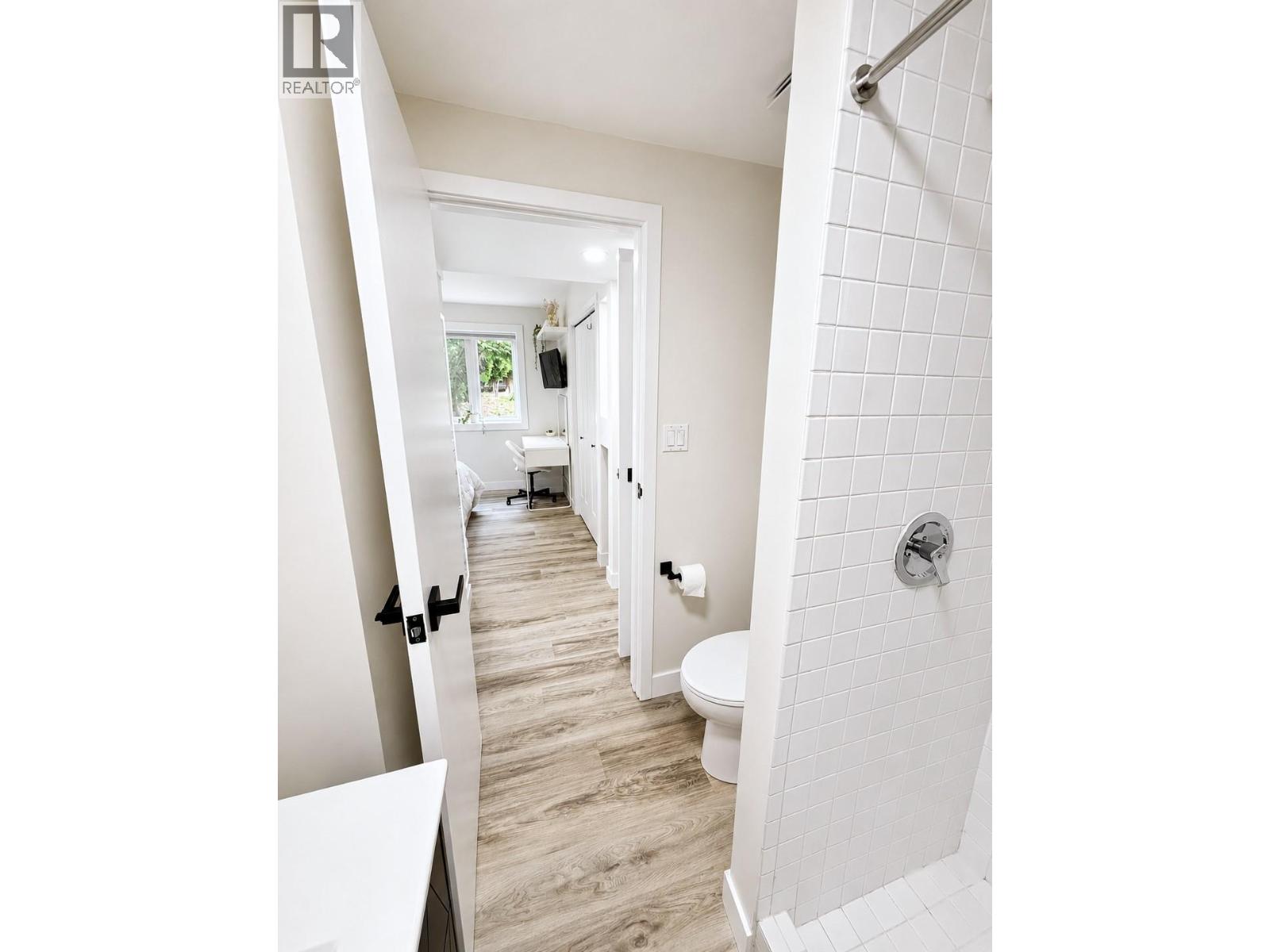 1922 Glen Gary Drive, Kamloops, British Columbia  V2E 1R4 - Photo 27 - 10403046