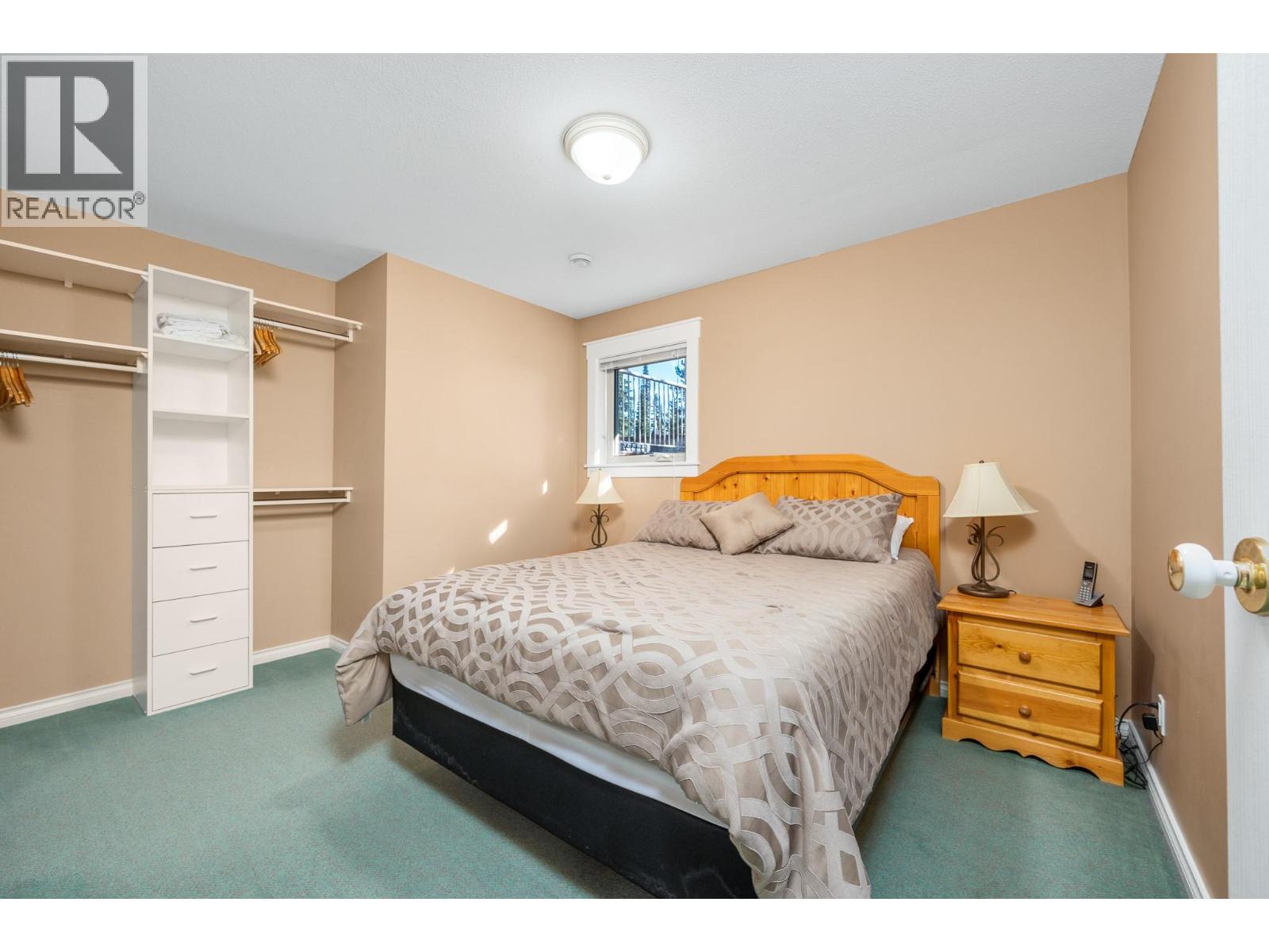 720 Monashee Court, Silver Star, British Columbia  V1B 0S5 - Photo 45 - 10401037
