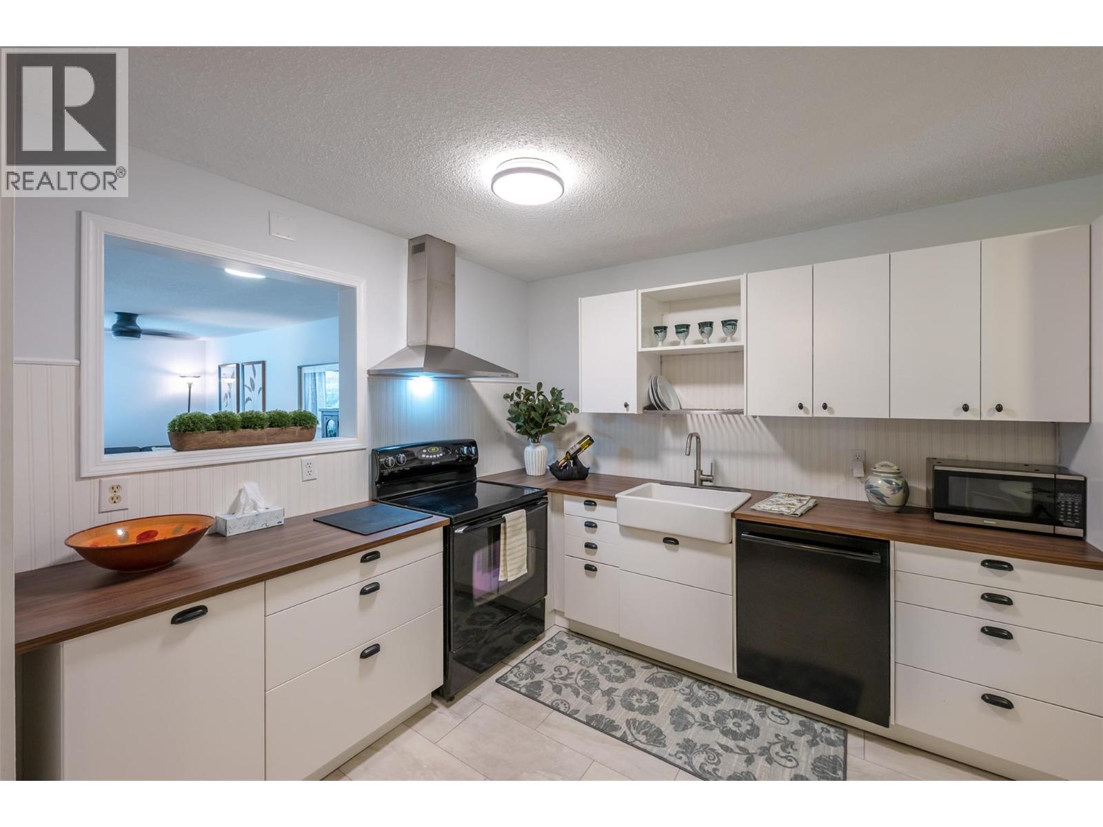 529 Co-Op Avenue Unit# 10, Oliver, British Columbia  V0H 1T0 - Photo 10 - 10403077