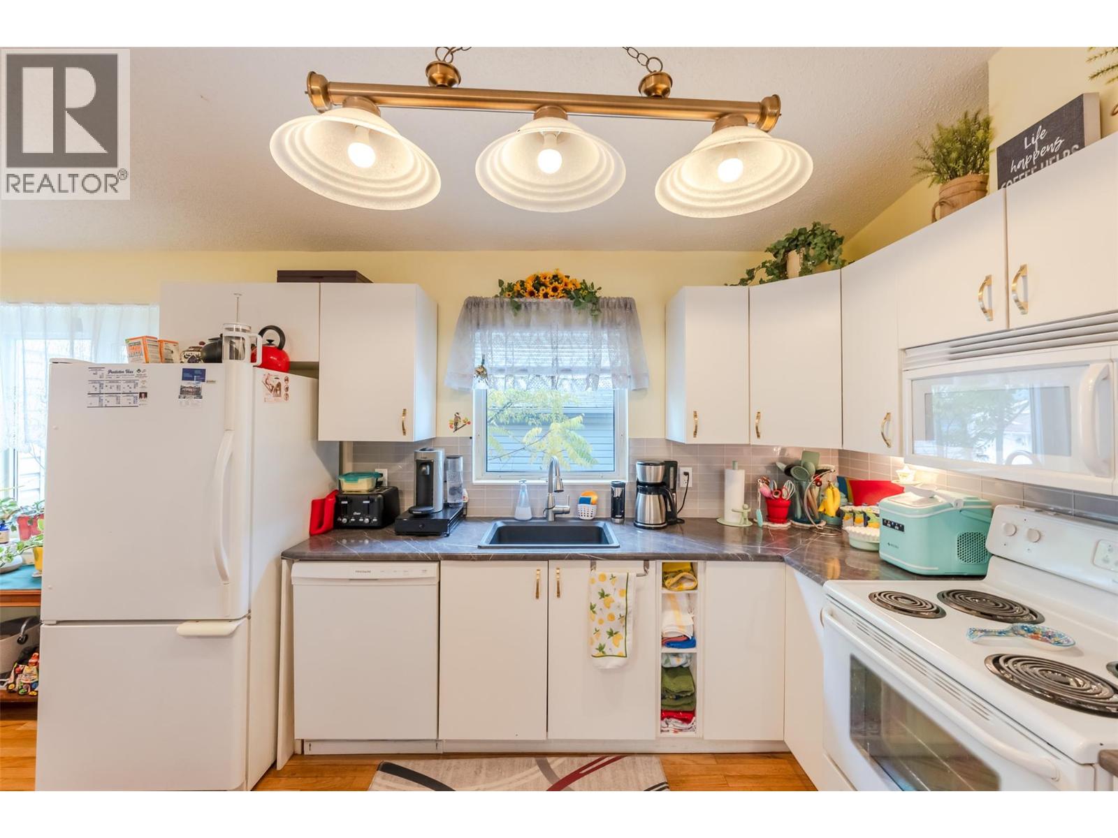 3096 South Main Street Unit# 10, Penticton, British Columbia  V2A 6G5 - Photo 15 - 10402970