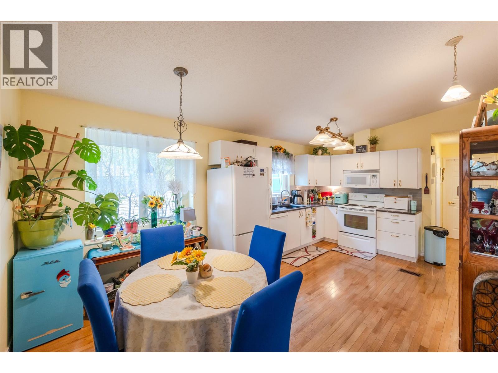 3096 South Main Street Unit# 10, Penticton, British Columbia  V2A 6G5 - Photo 3 - 10402970